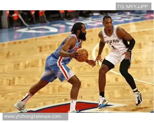 今年运动数据重庆篮球队技术争议引发热议球迷与专家观点碰撞激烈